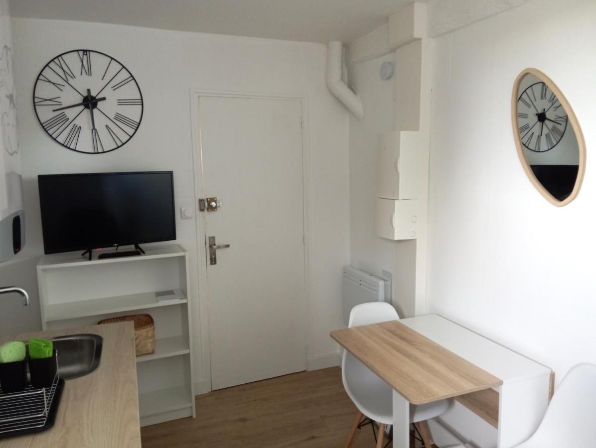 Appartement Cosy Plein Centre Conches-en-Ouche المظهر الخارجي الصورة